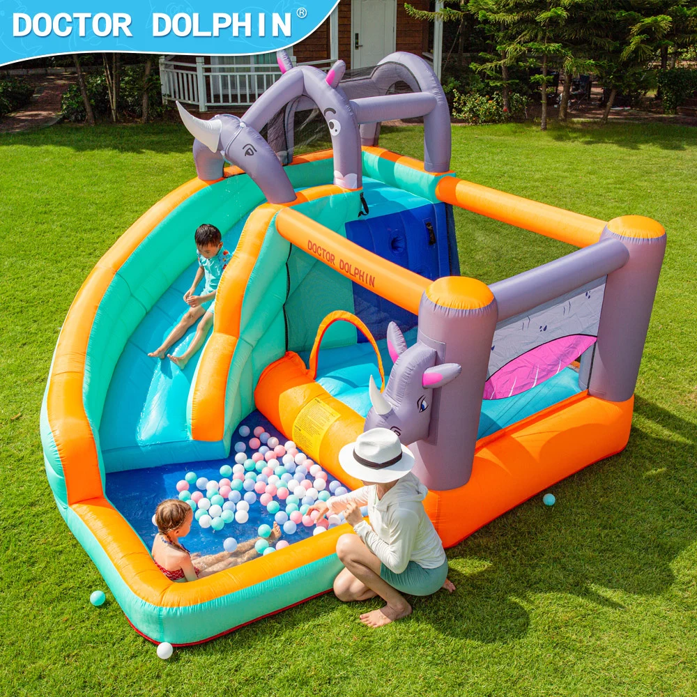 מתקן קפיצה מתנפח הקרנפים | המקפצה הרטובה | Doctor Dolphin